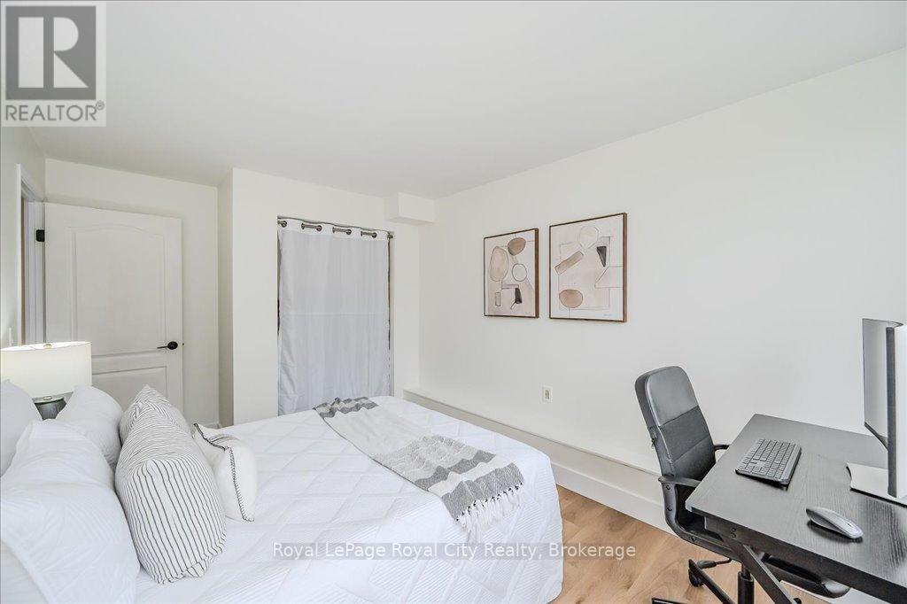 110 - 107 Bagot Street, Guelph, Ontario N1H 8H5 - Photo 23 - X12255804