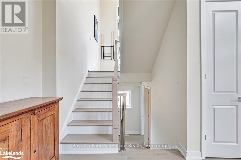 157 Springside Crescent, Blue Mountains, Ontario  L9Y 5L3 - Photo 38 - X12255904