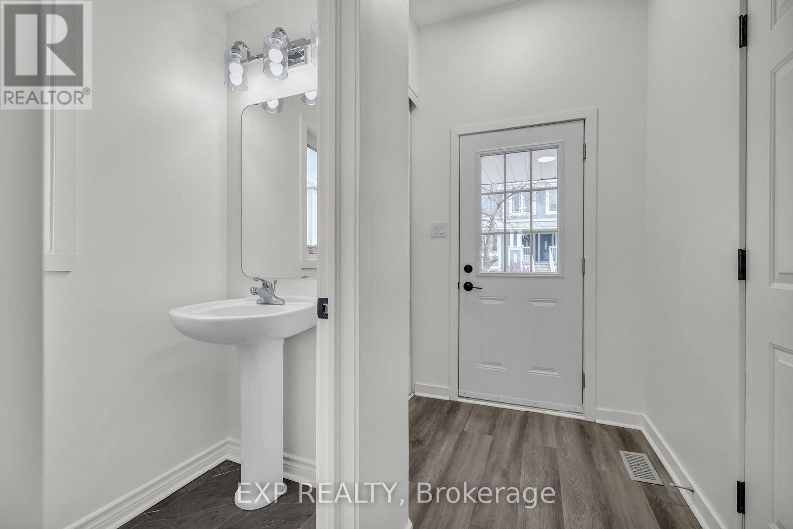 Property at 423 HILLSBORO PRIVATE image 2