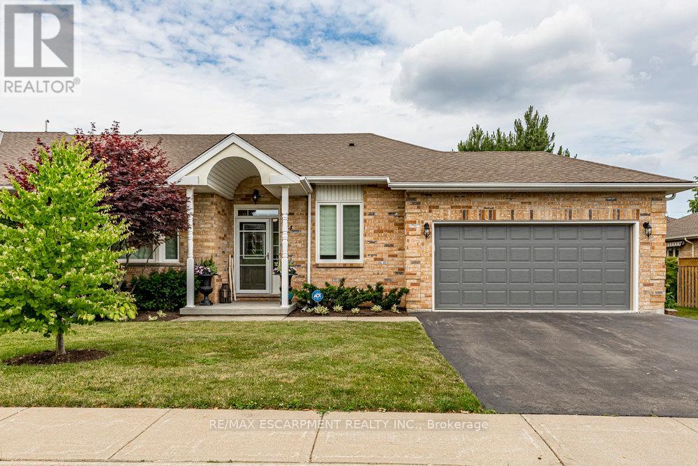 Property at 84 SANDOLLAR DRIVE image 1