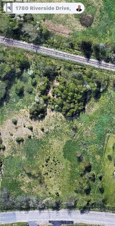 1780 Riverside Drive, Bathurst, New Brunswick  E2A 6L4 - Photo 3 - NB122002