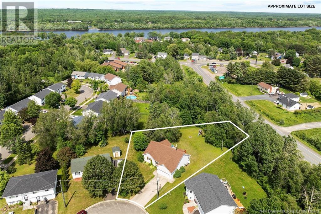 Property at 22 Trainor Court image 4