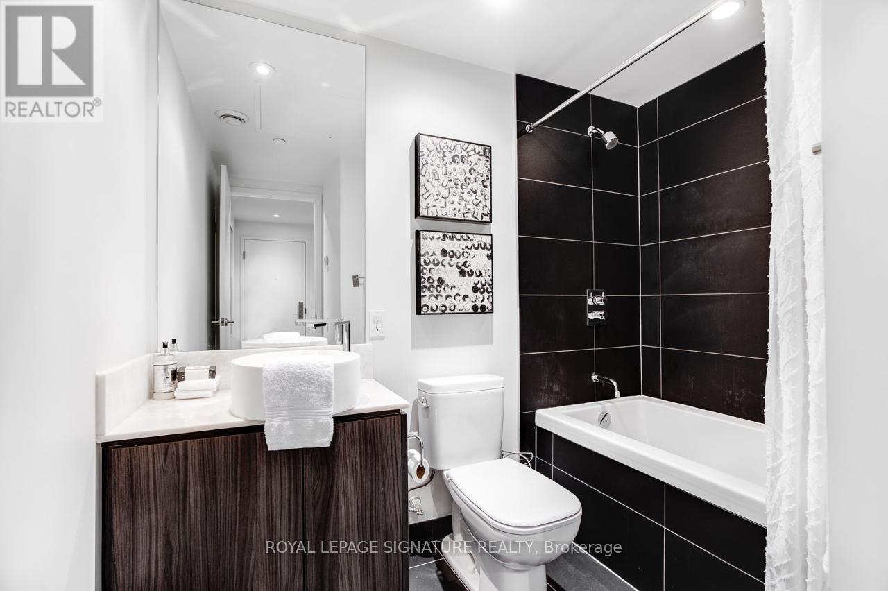 319 - 60 Colborne Street, Toronto, Ontario  M5E 1E3 - Photo 14 - C12255870