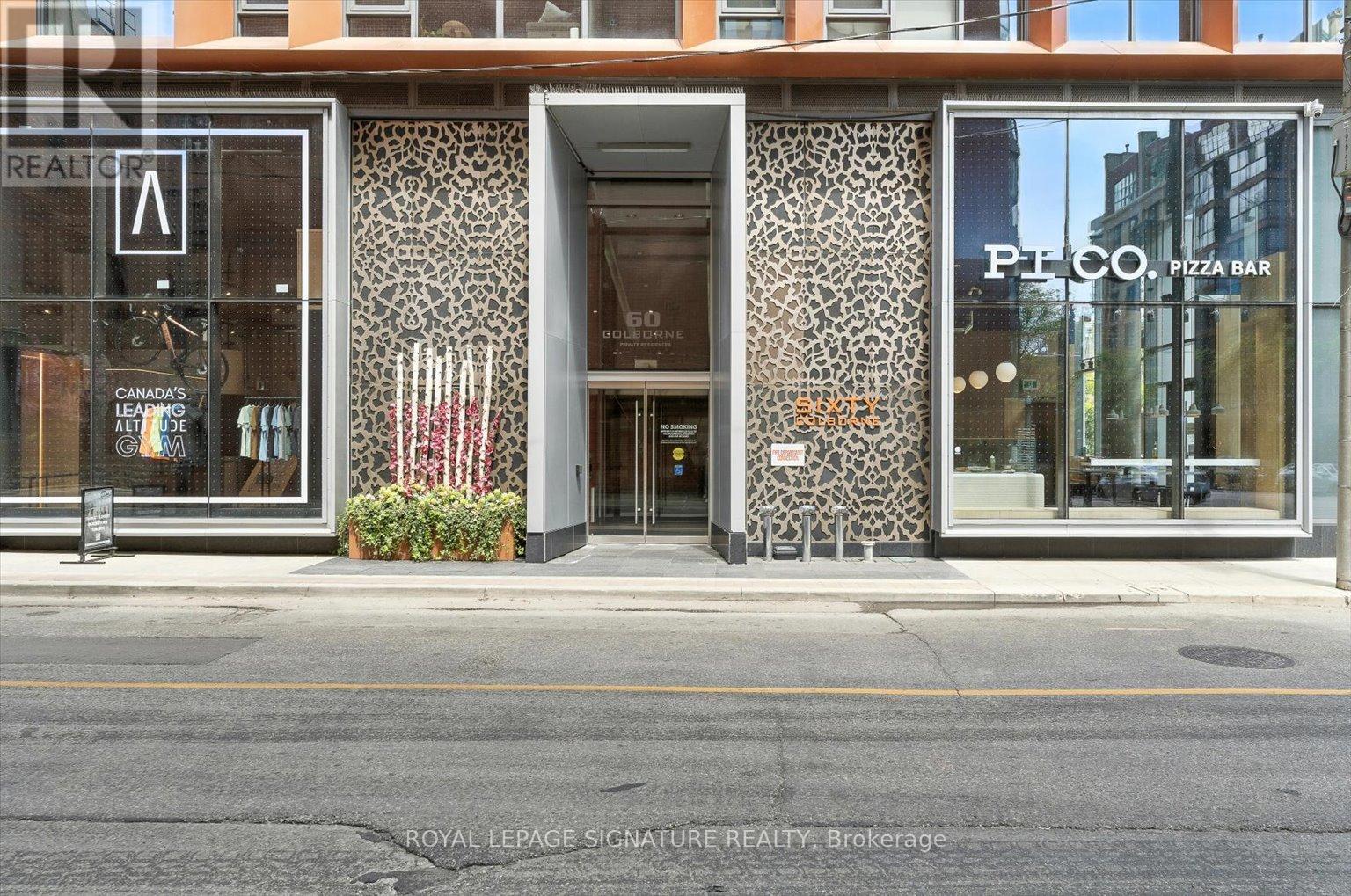 319 - 60 Colborne Street, Toronto, Ontario  M5E 1E3 - Photo 3 - C12255870