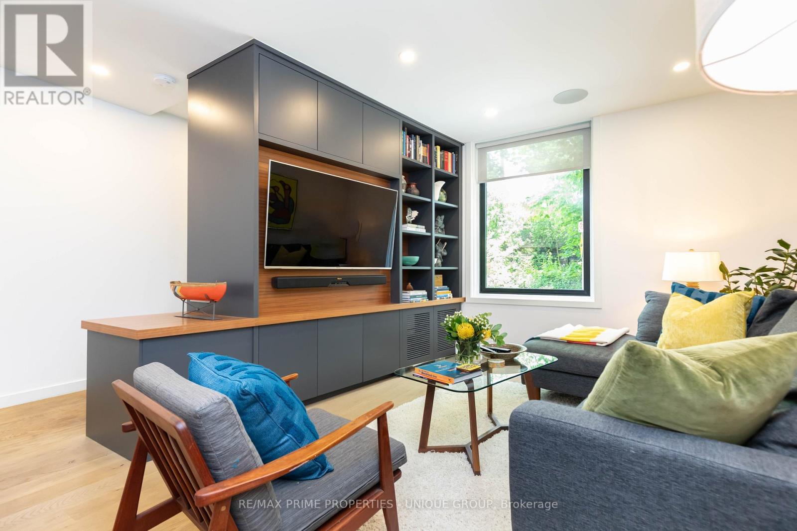 Property at 137 MARLBOROUGH PLACE image 4