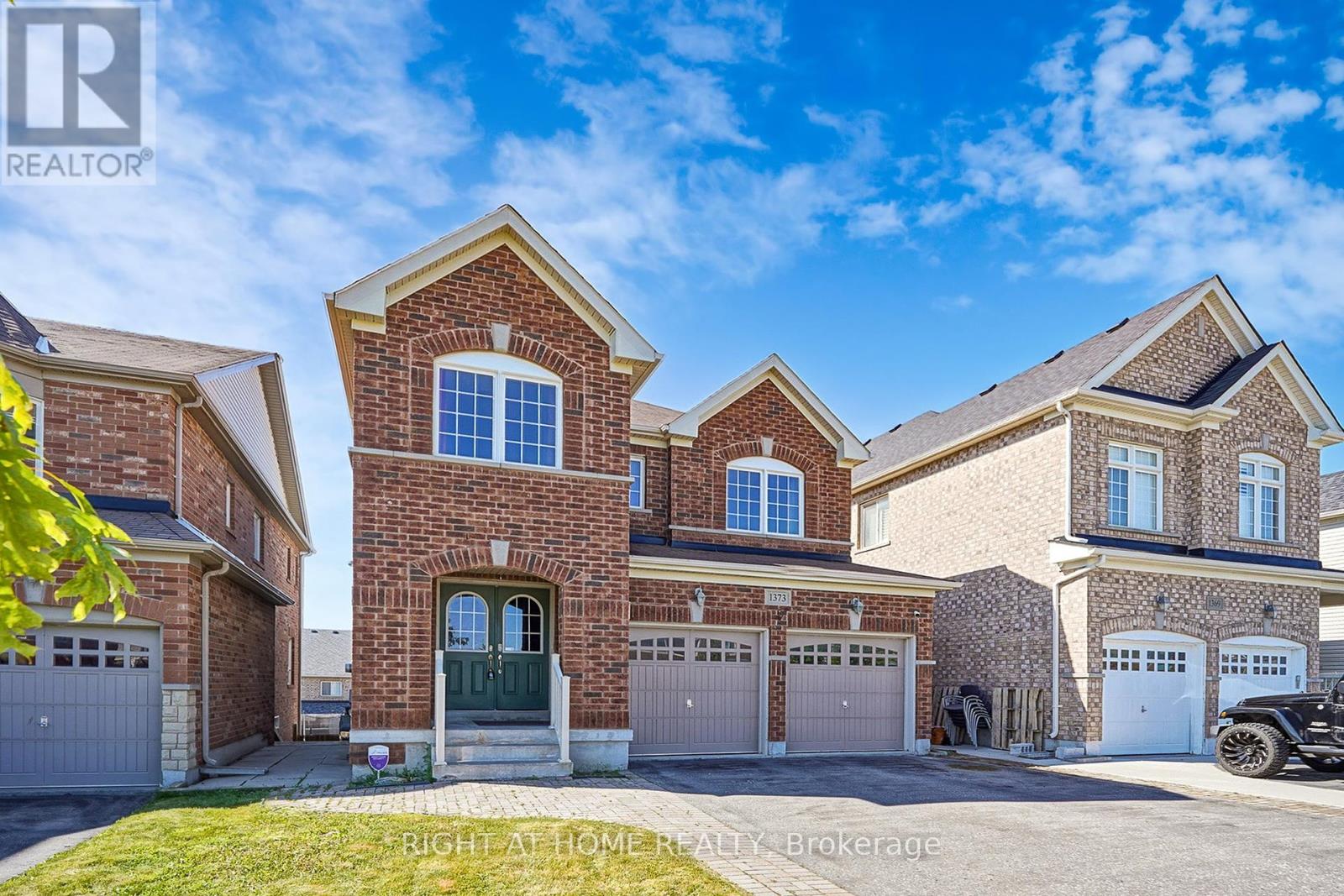 Property at 1373 WOODSTREAM AVENUE image 1