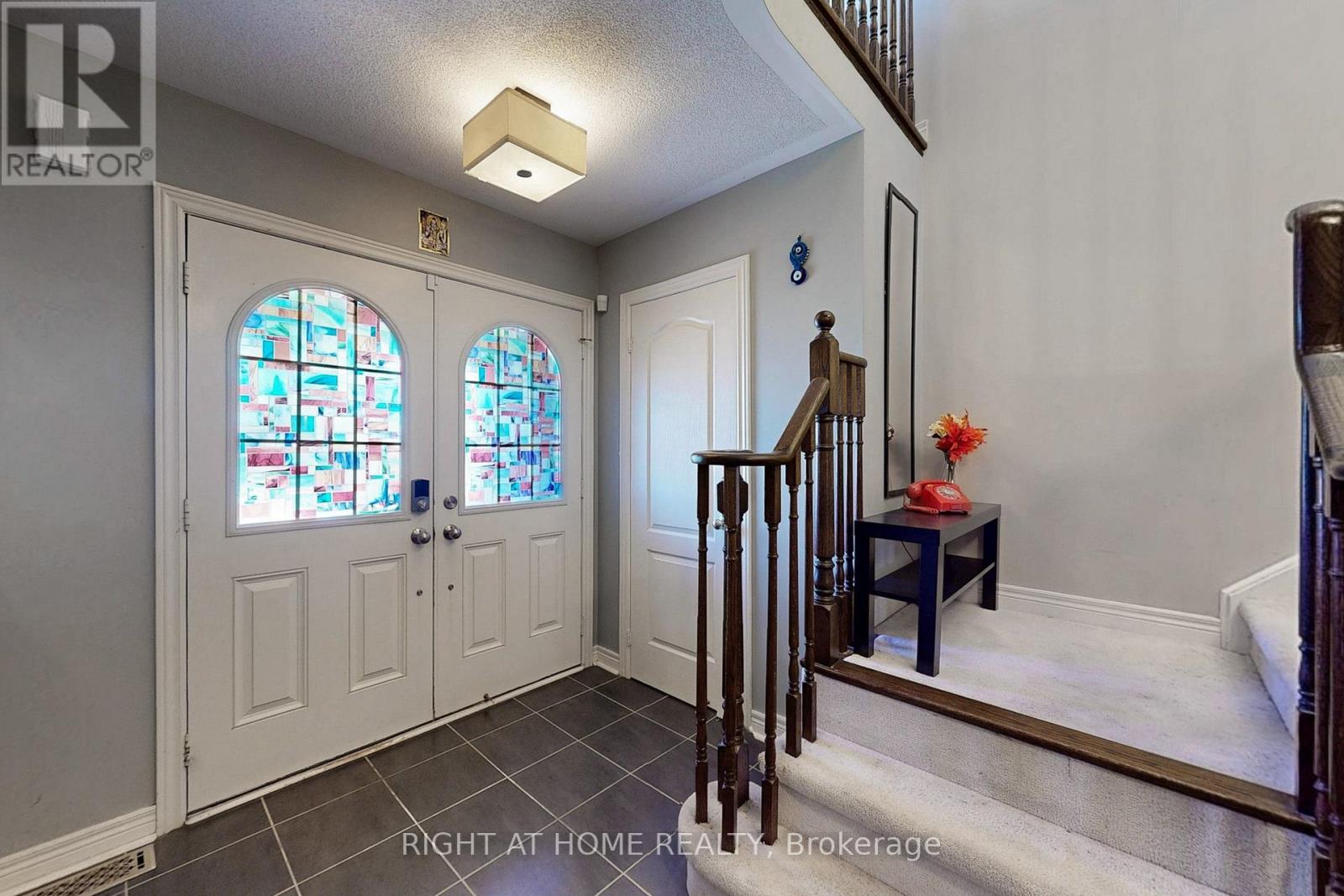Property at 1373 WOODSTREAM AVENUE image 3