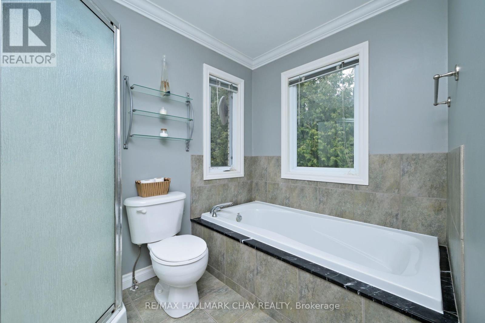 7629 Keenansville Road, Adjala-Tosorontio, Ontario  L0G 1W0 - Photo 19 - N12255713