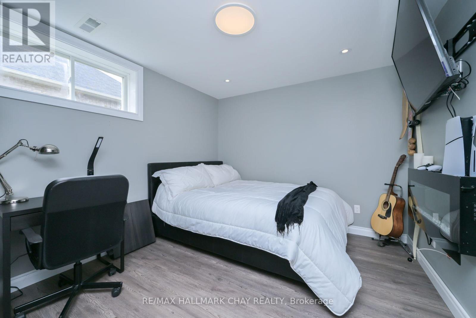 7629 Keenansville Road, Adjala-Tosorontio, Ontario  L0G 1W0 - Photo 25 - N12255713