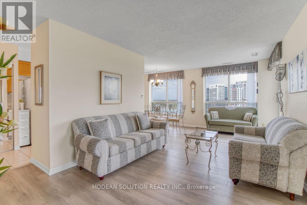 Ph19 - 51 Baffin Court, Richmond Hill, Ontario  L4B 4P6 - Photo 17 - N12255890