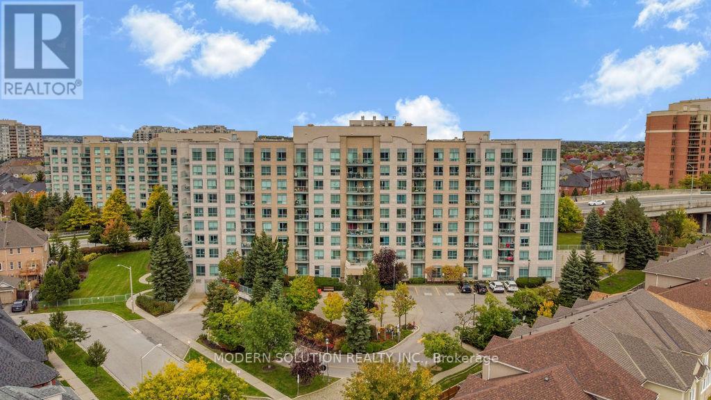 Ph19 - 51 Baffin Court, Richmond Hill, Ontario  L4B 4P6 - Photo 2 - N12255890
