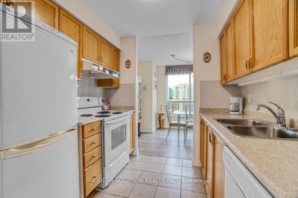 Ph19 - 51 Baffin Court, Richmond Hill, Ontario  L4B 4P6 - Photo 24 - N12255890