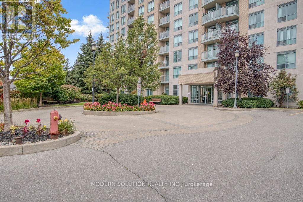 Ph19 - 51 Baffin Court, Richmond Hill, Ontario  L4B 4P6 - Photo 6 - N12255890