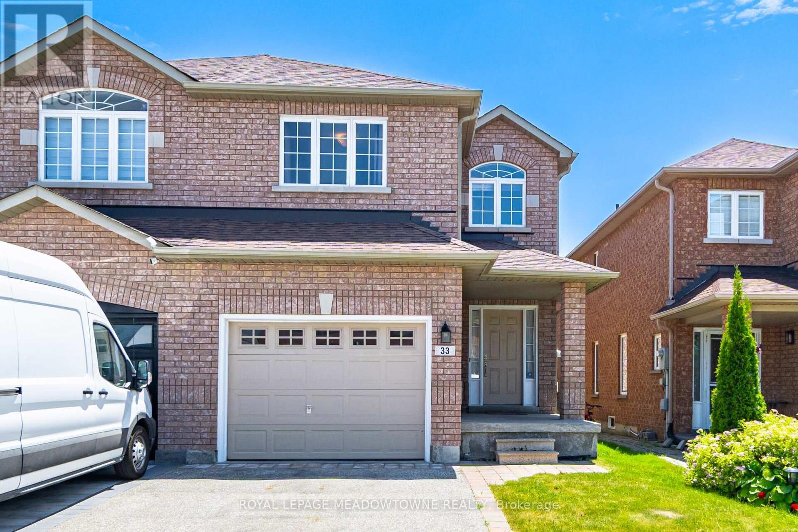 Property at 33 BRIGHTSVIEW DRIVE image 1