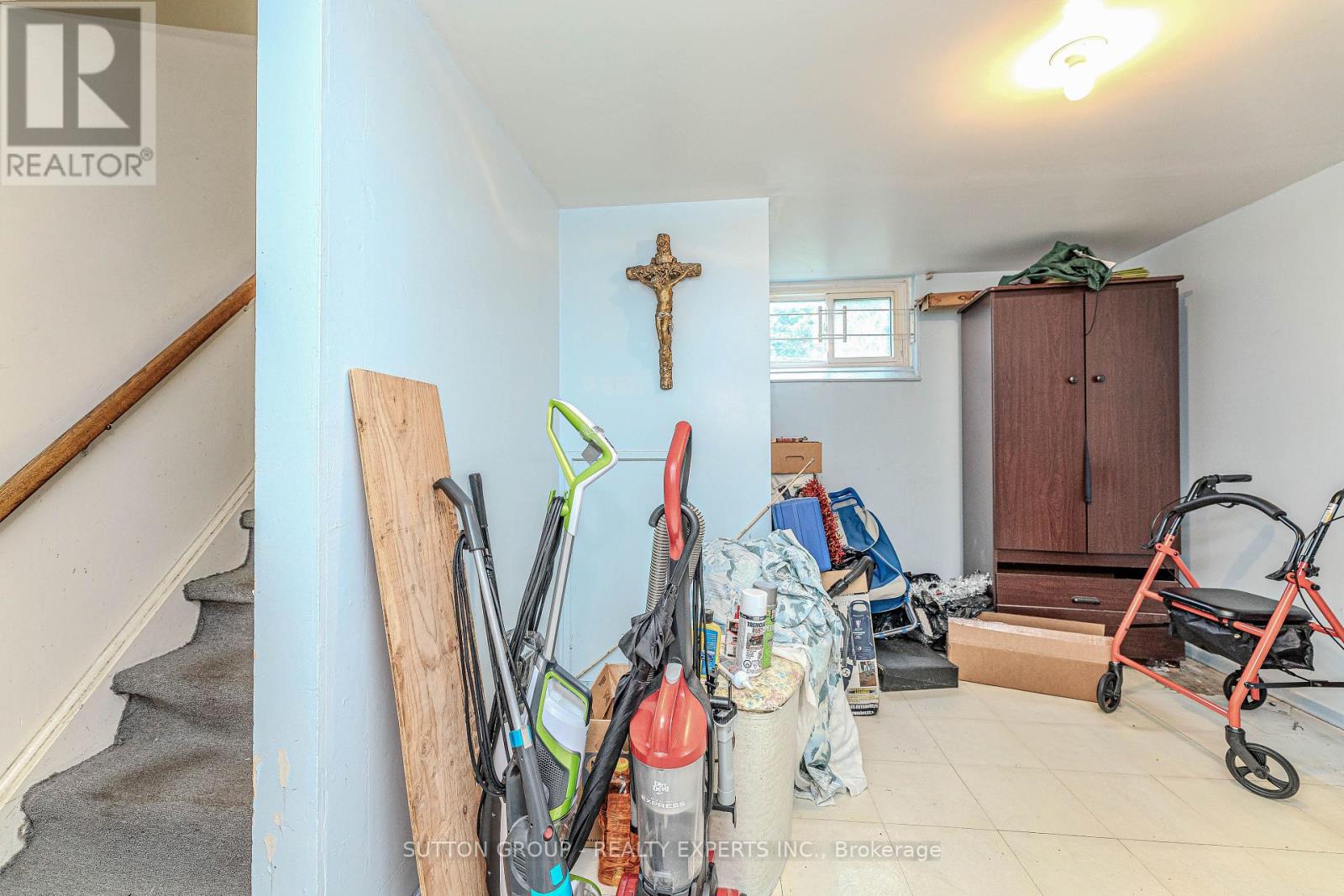 24 Vanderbrent Crescent, Toronto, Ontario  M9R 3W8 - Photo 35 - W12226038