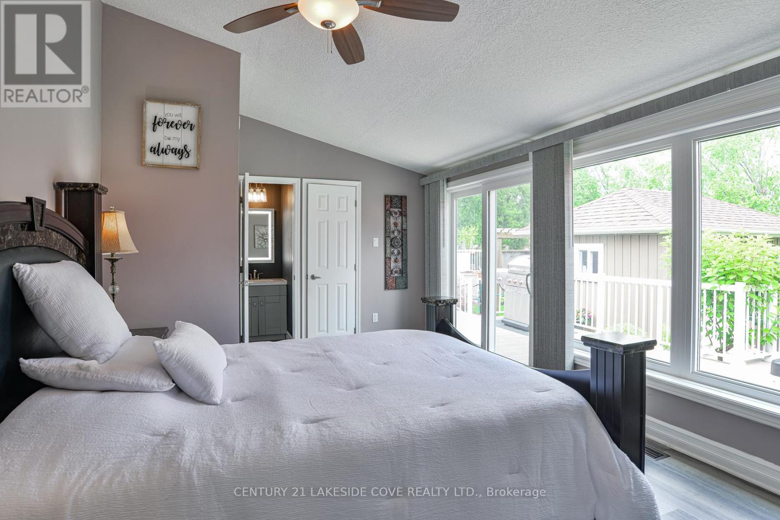17 Turtle Path, Ramara (Brechin), Ontario  L0K 1B0 - Photo 12 - S12255736