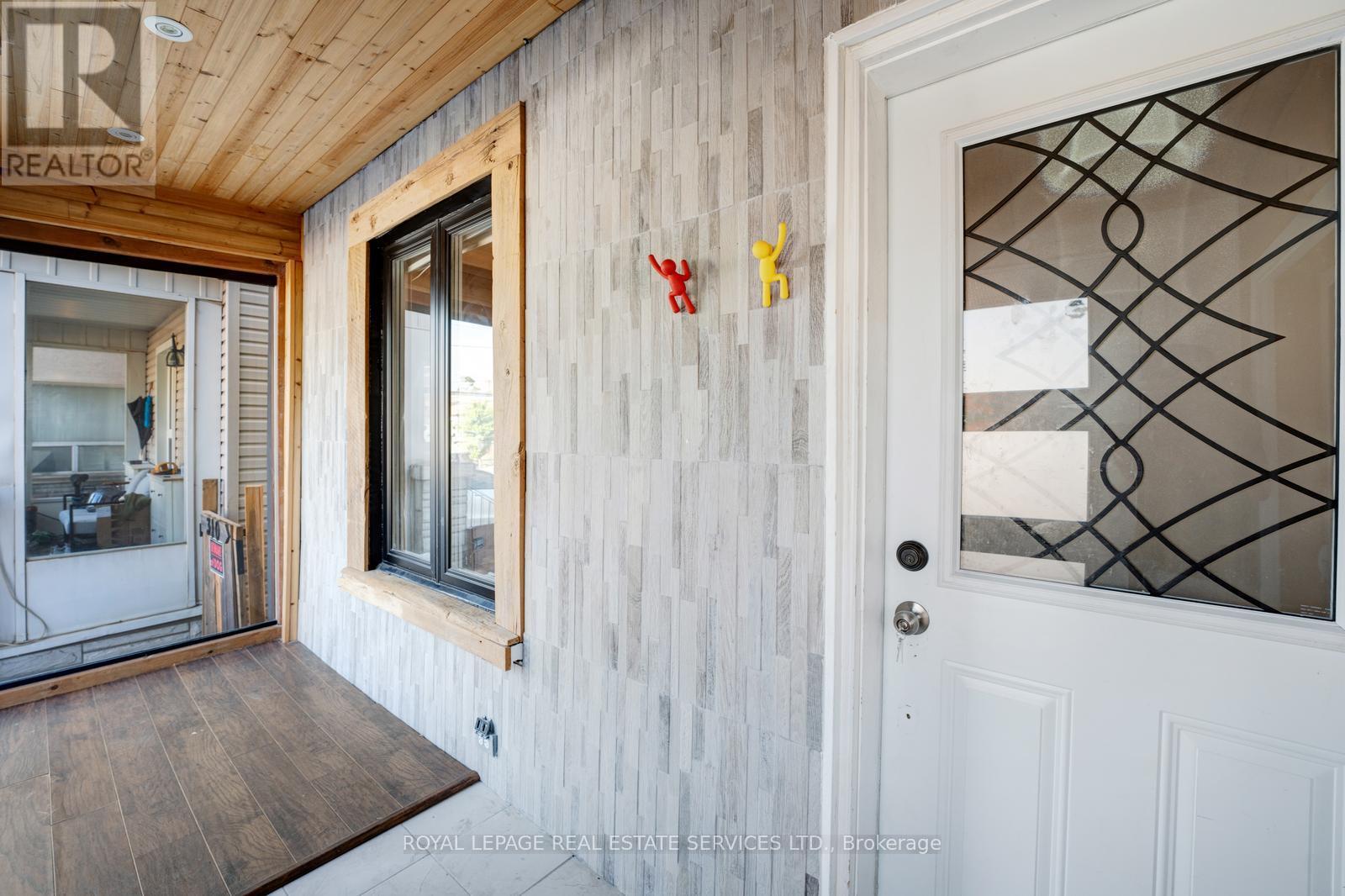 Property at 310 SILVERTHORN AVENUE image 5