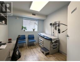 SUITE 200 (4 & 5) - 2920 DUFFERIN STREET, Toronto, Ontario