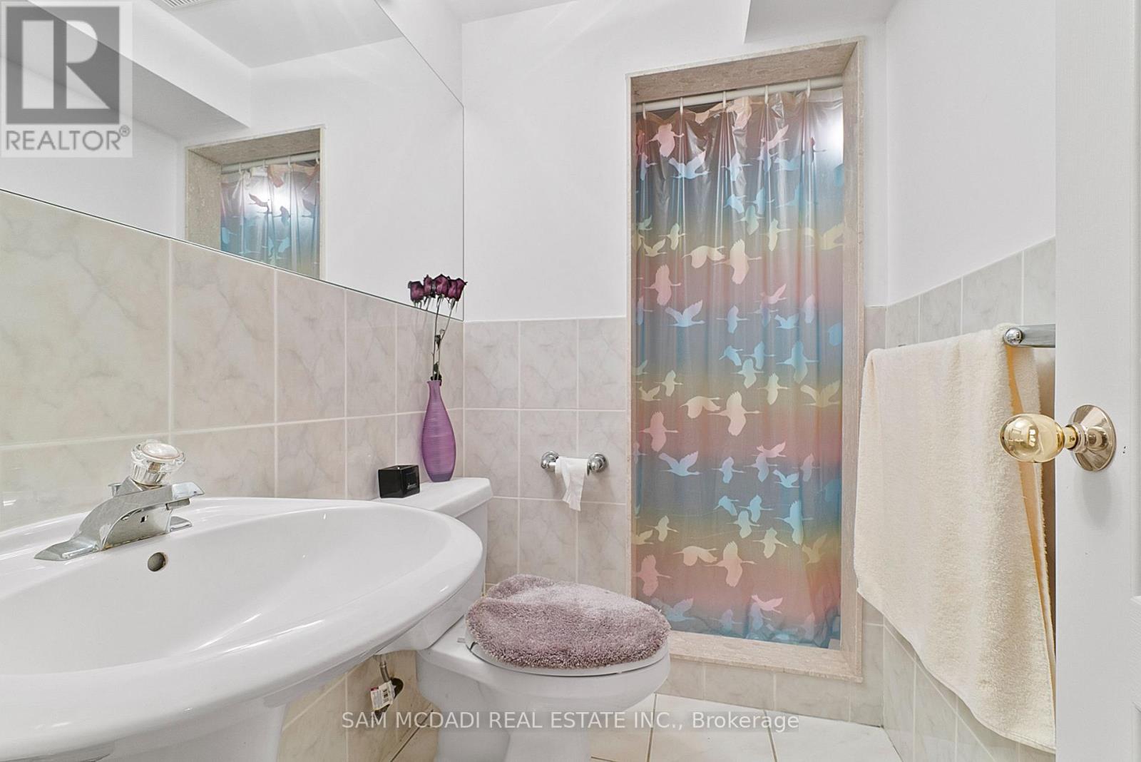 978 Tennyson Avenue, Mississauga, Ontario  L5H 2Z1 - Photo 37 - W12255792