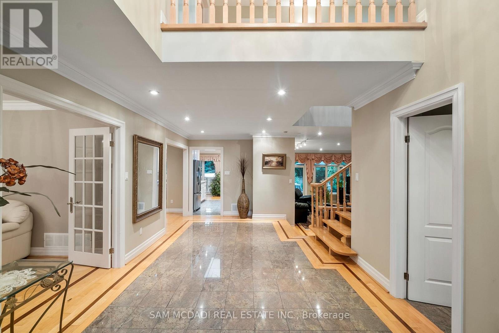 Property at 978 TENNYSON AVENUE image 4