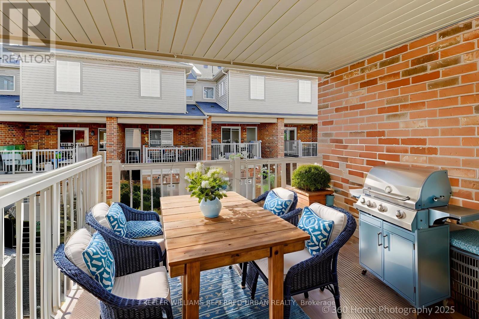 Property at 10 ADAM OATES HEIGHTS image 4