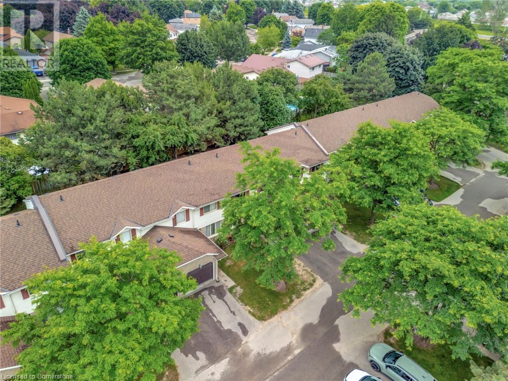 Property at 476 KINGSCOURT Drive Unit# 19 image 3