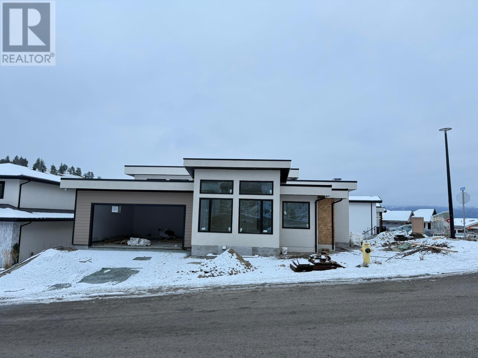 Property at 989 Lochness Street image