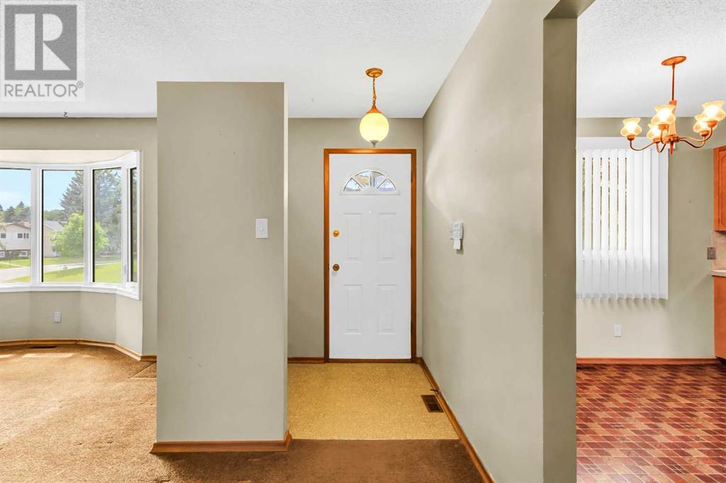 Property at 7512 Hunterfield Road NW image 2
