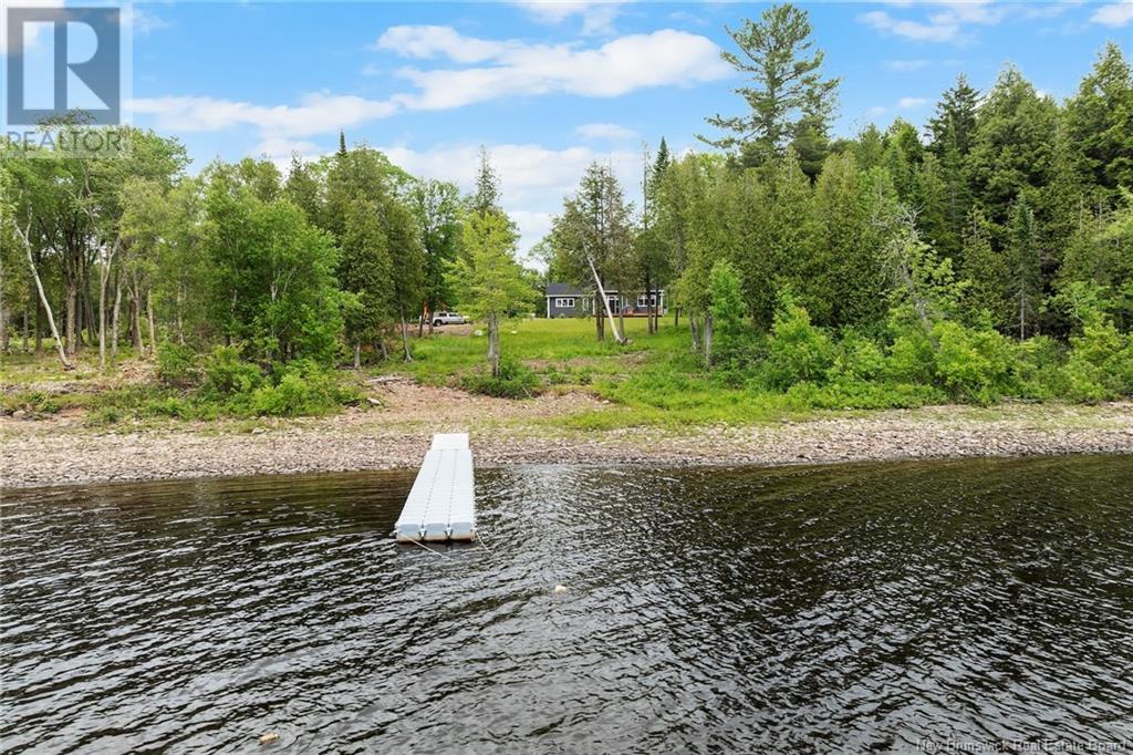 Property at 456 Cox Point Road image 2