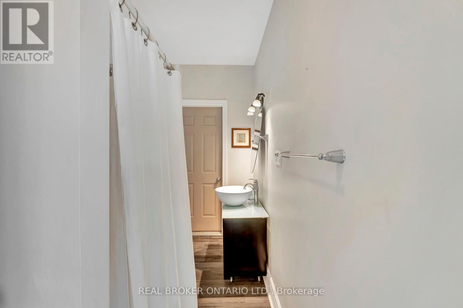 17 Lee Arn Court, Norfolk, Ontario  N4B 2W4 - Photo 23 - X12255689