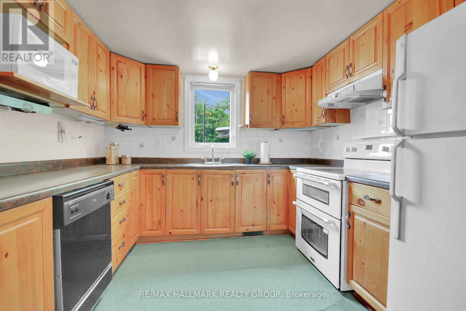 Property at 4240 CARP ROAD image 3