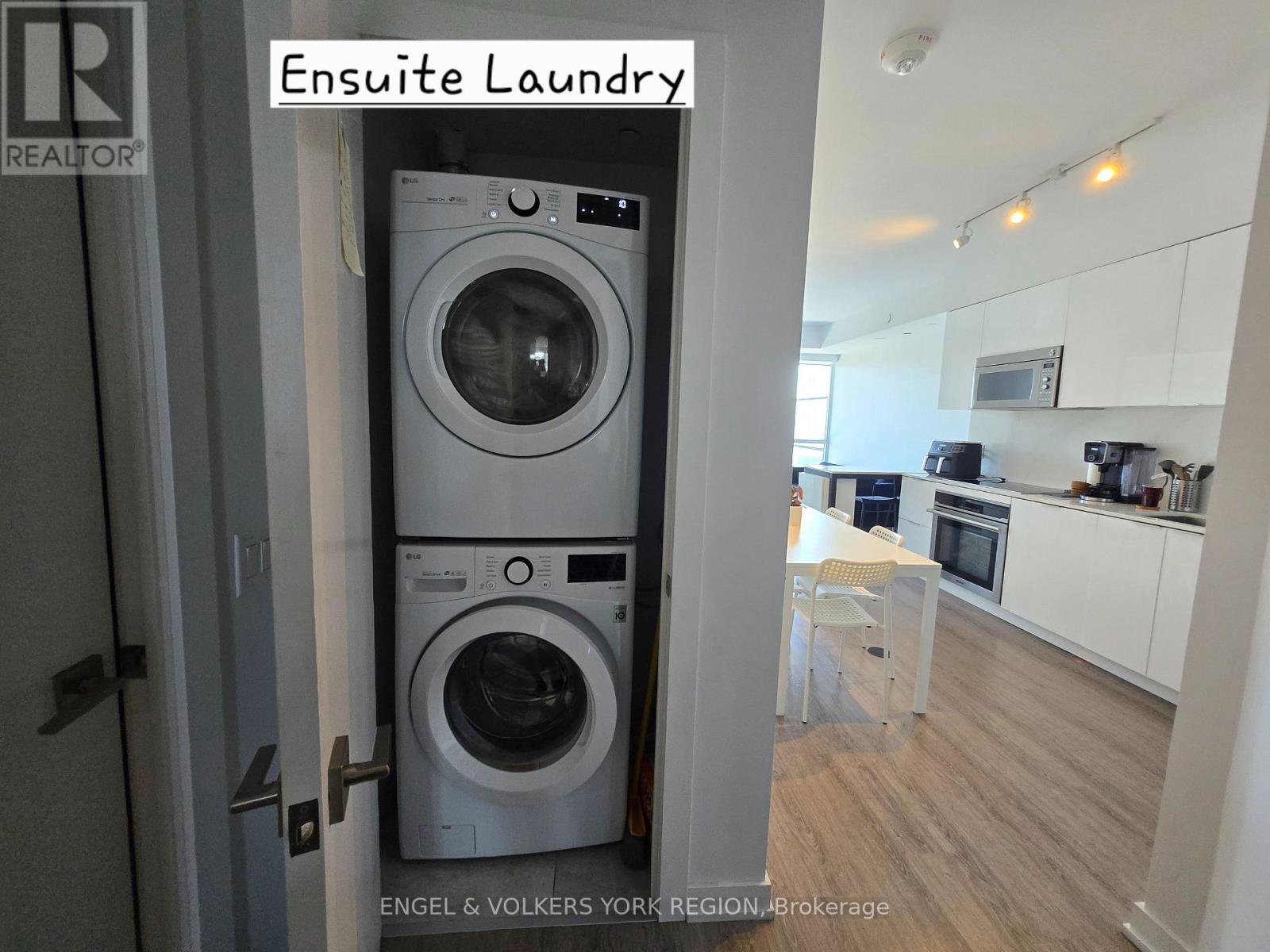 1105 - 609 Avenue Road, Toronto, Ontario  M5R 3R9 - Photo 14 - C12255831