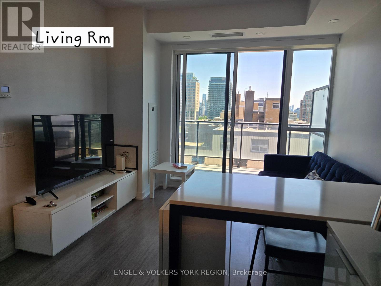 1105 - 609 Avenue Road, Toronto, Ontario  M5R 3R9 - Photo 7 - C12255831