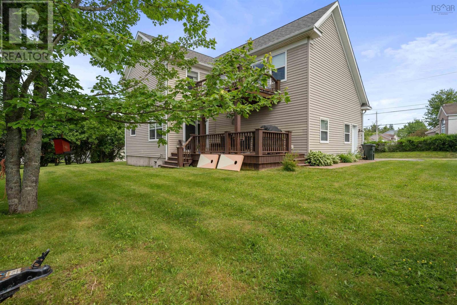 33 Abbey Road, Amherst, Nova Scotia  B4H 4V9 - Photo 6 - 202516168