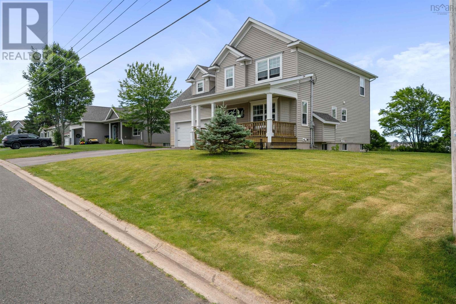 33 Abbey Road, Amherst, Nova Scotia  B4H 4V9 - Photo 5 - 202516168