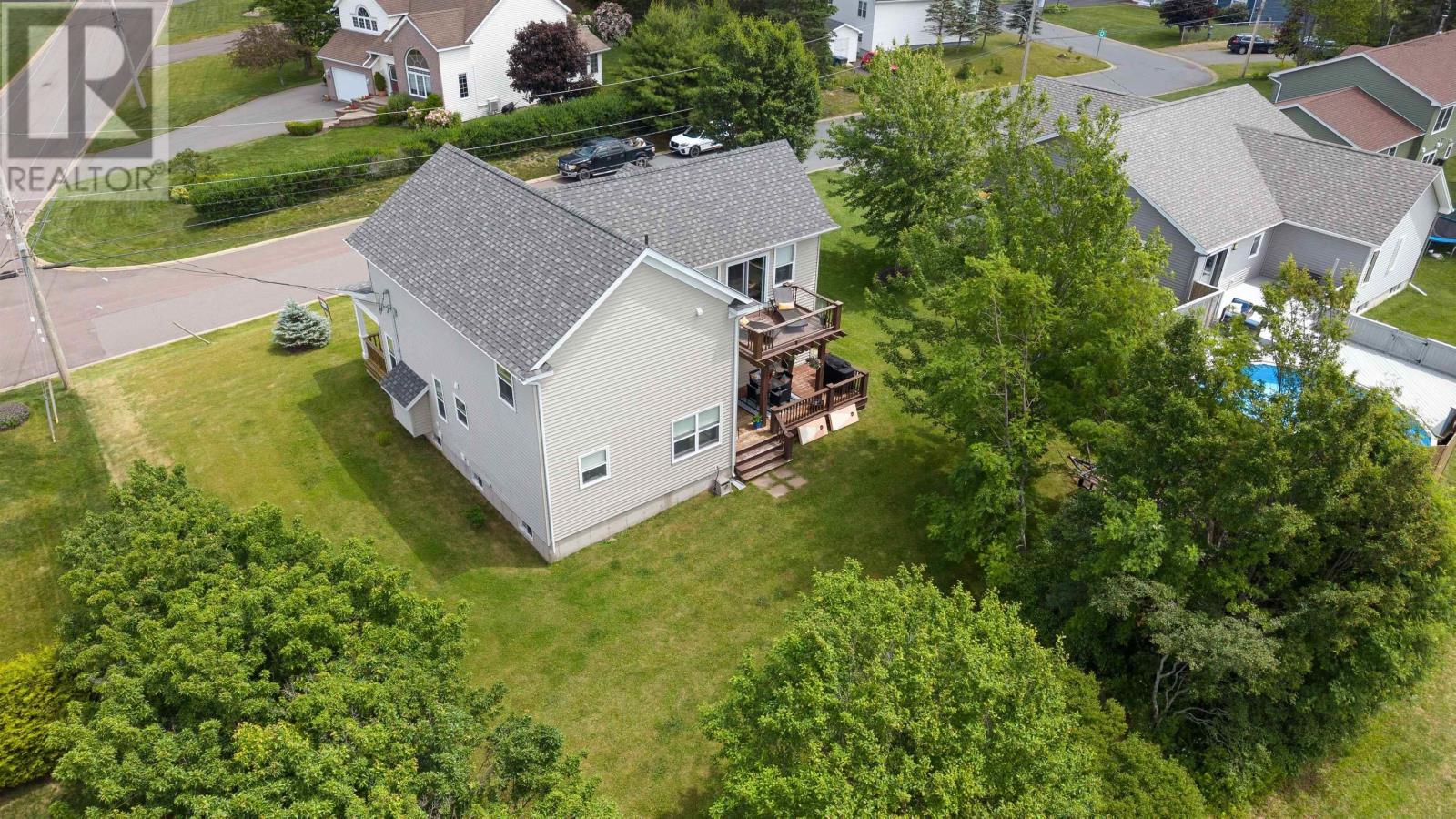 33 Abbey Road, Amherst, Nova Scotia  B4H 4V9 - Photo 4 - 202516168