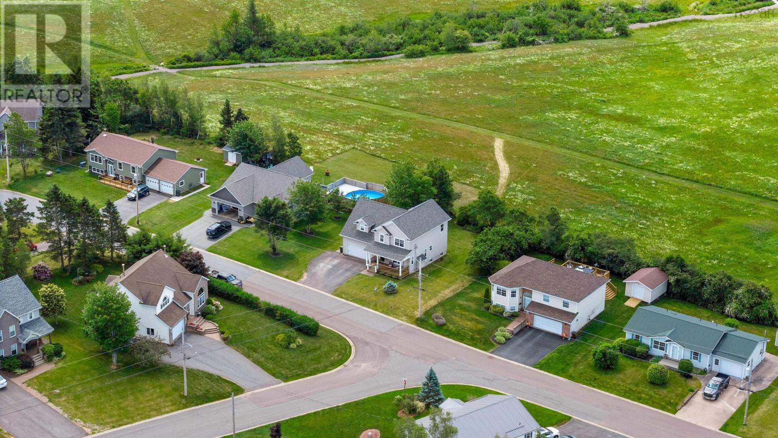 33 Abbey Road, Amherst, Nova Scotia  B4H 4V9 - Photo 45 - 202516168
