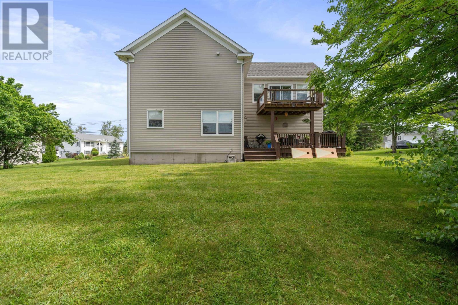33 Abbey Road, Amherst, Nova Scotia  B4H 4V9 - Photo 7 - 202516168