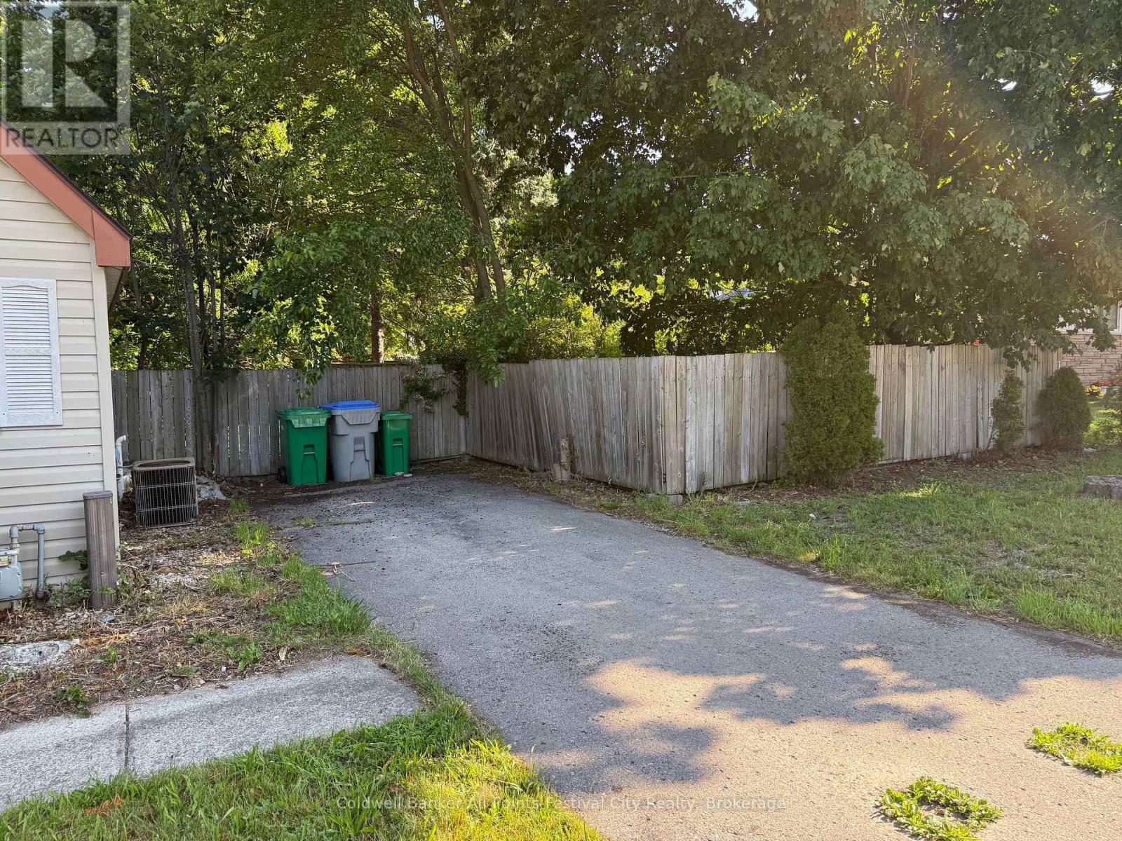 9 Blake Street E, Goderich, Ontario  N7A 1C5 - Photo 18 - X12252649