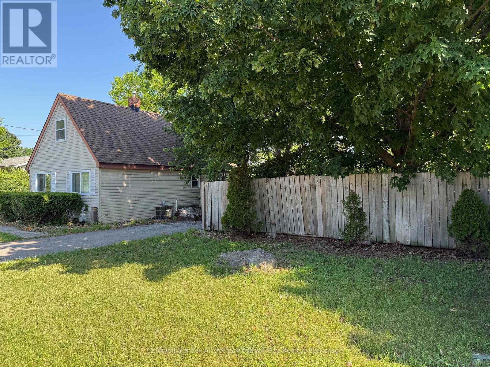 9 Blake Street E, Goderich, Ontario  N7A 1C5 - Photo 19 - X12252649