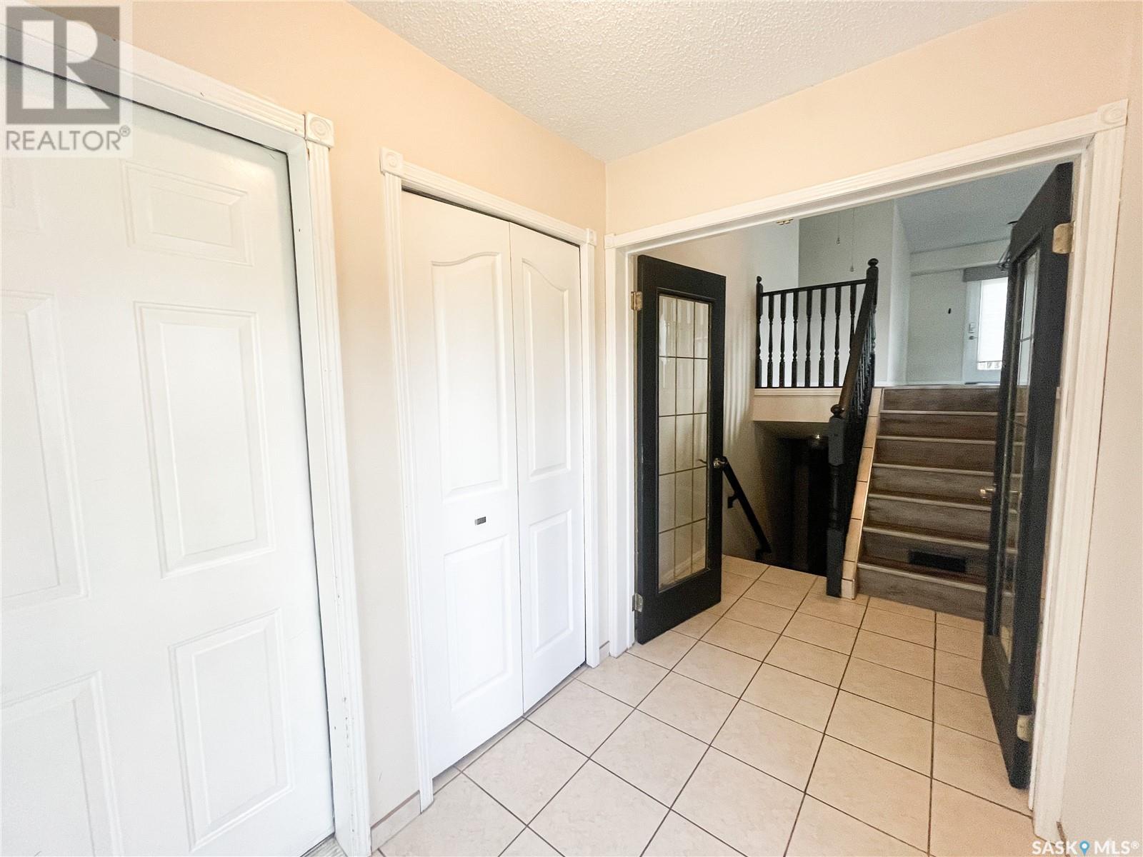 Property at 501 2nd STREET W image 2