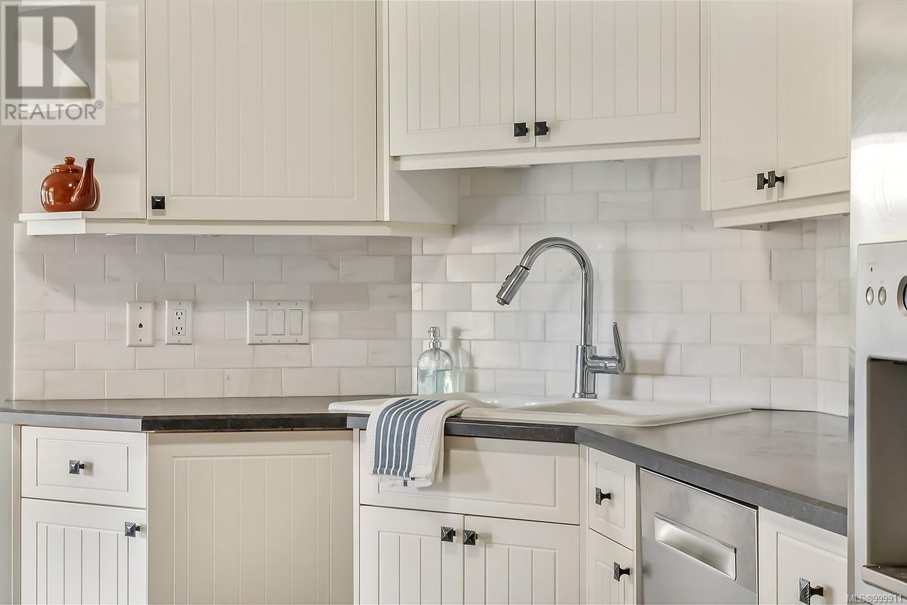 1112 Aery View Way, Parksville, British Columbia  V9P 2N9 - Photo 24 - 999911