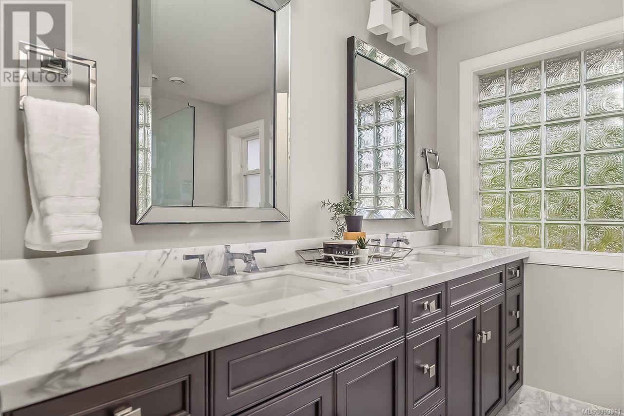 1112 Aery View Way, Parksville, British Columbia  V9P 2N9 - Photo 31 - 999911