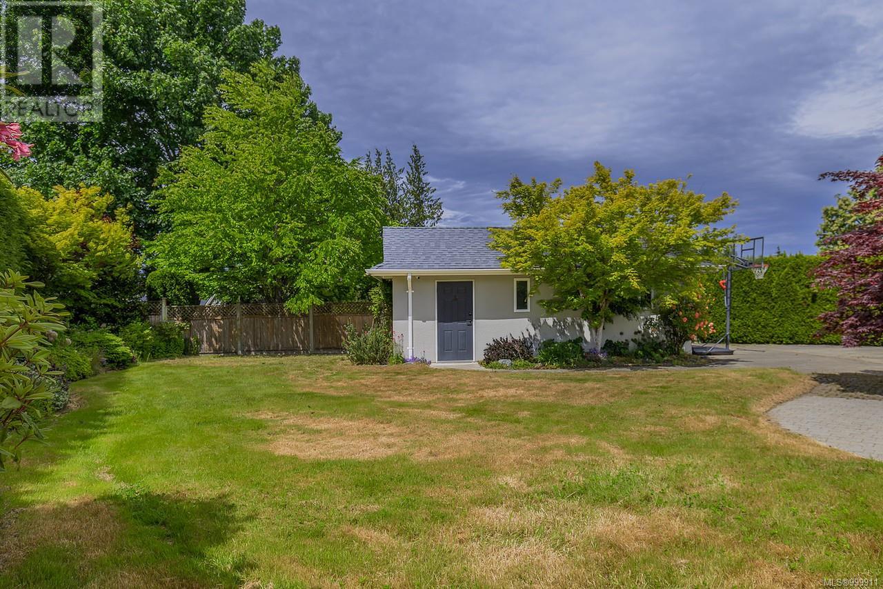 1112 Aery View Way, Parksville, British Columbia  V9P 2N9 - Photo 55 - 999911