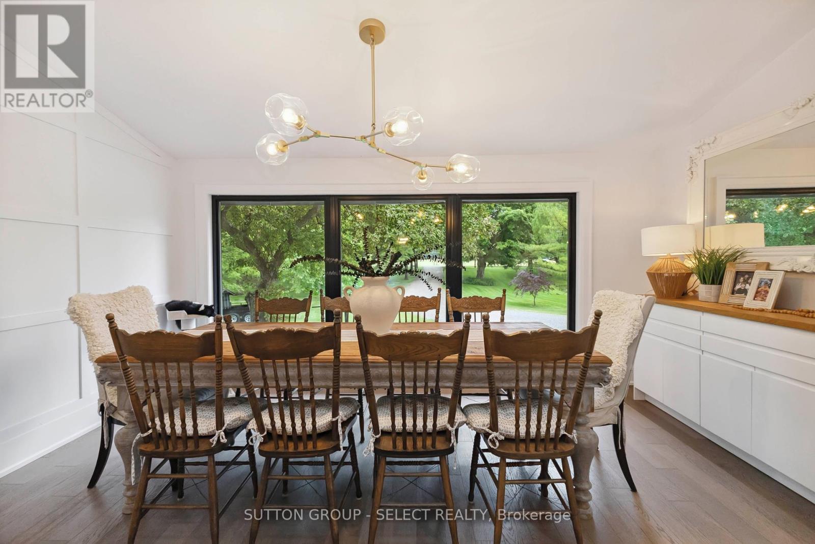 10096 Charlton Drive, Middlesex Centre, Ontario  N0M 1P0 - Photo 13 - X12256140
