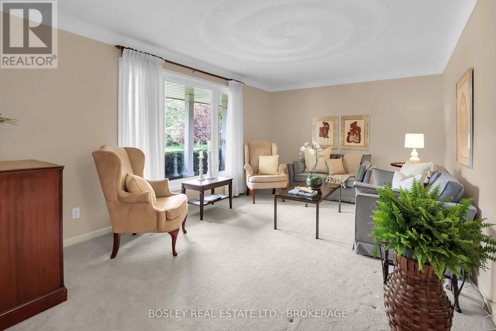 Property at 624 LAKE STREET image 4