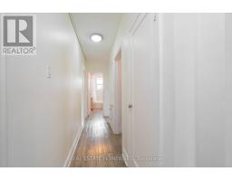 4 - 44 Pharmacy Avenue, Toronto (Oakridge), Ca