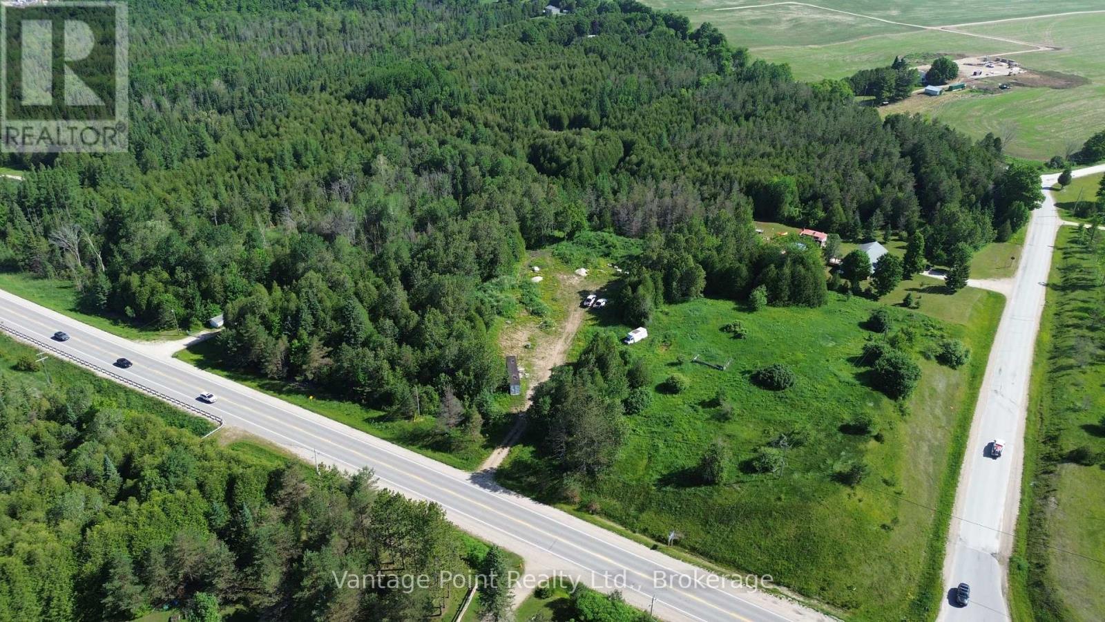 775381 10 Highway N, Chatsworth, Ontario  N0H 1C0 - Photo 2 - X12256111