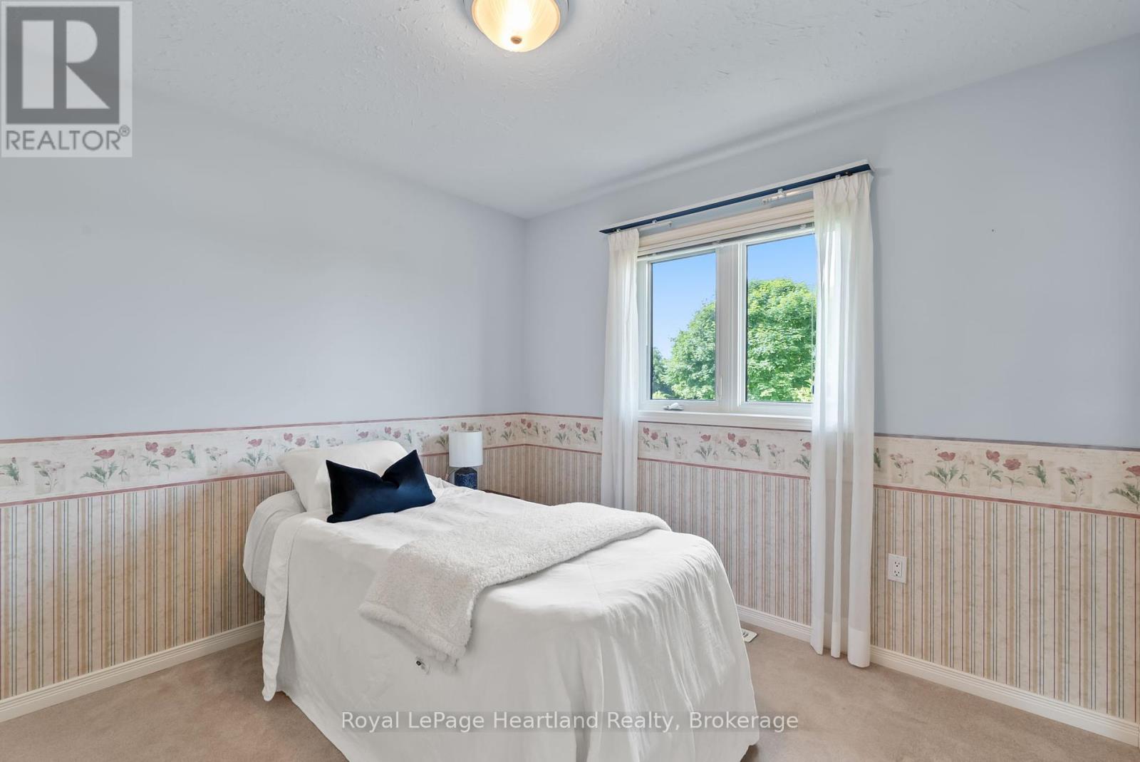 214 Margaret Street S, Minto, Ontario  N0G 1Z0 - Photo 25 - X12256239