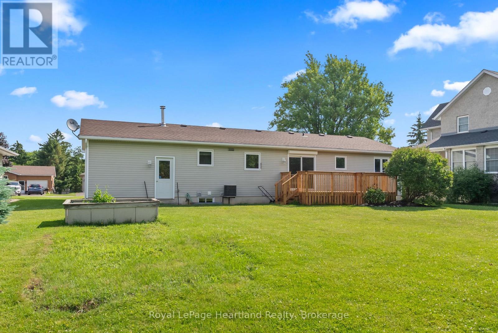 214 Margaret Street S, Minto, Ontario  N0G 1Z0 - Photo 30 - X12256239
